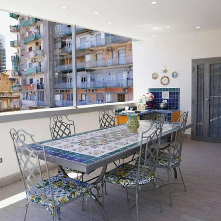 Ferienwohnung La Dukesca Chic Neapel Exterior foto