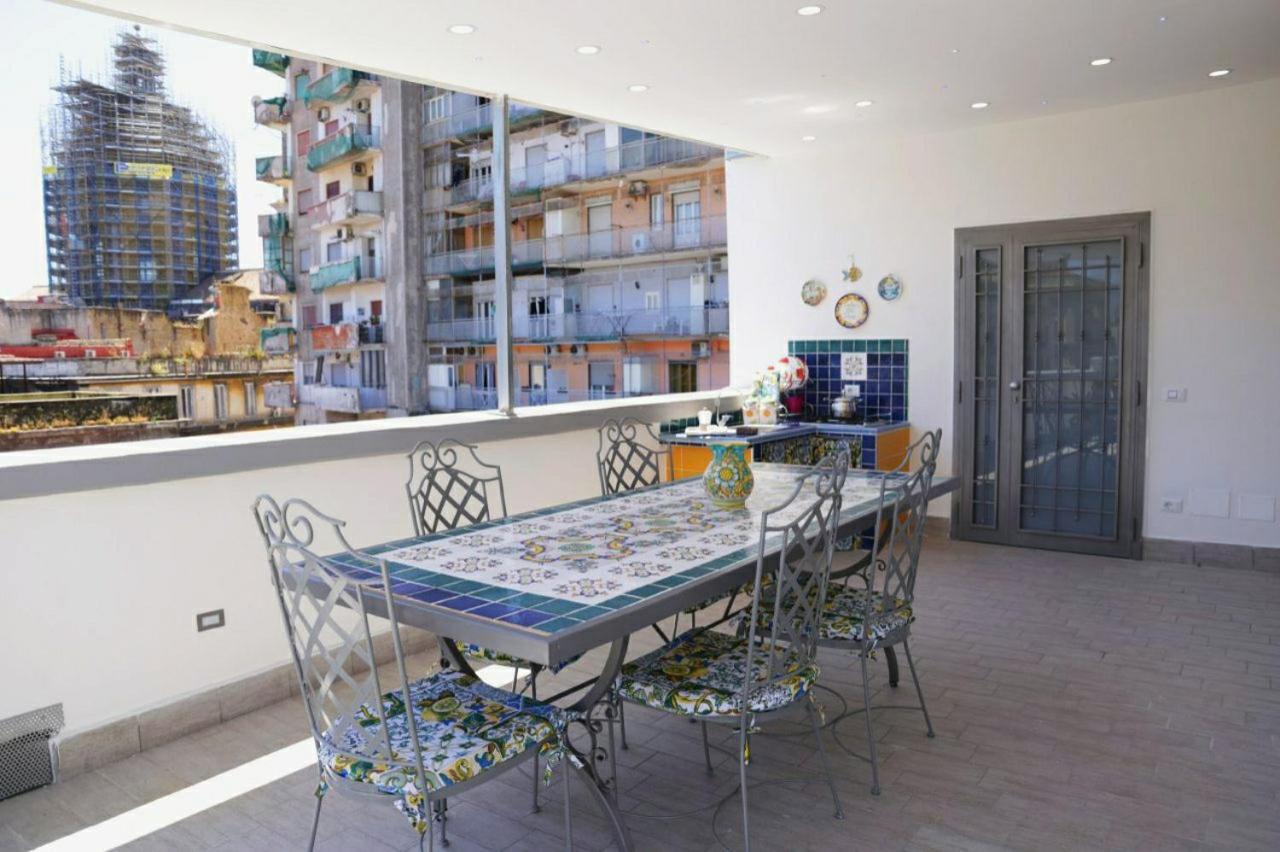 Ferienwohnung La Dukesca Chic Neapel Exterior foto