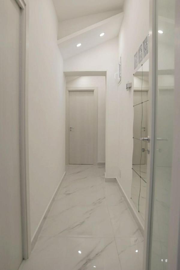 Ferienwohnung La Dukesca Chic Neapel Exterior foto